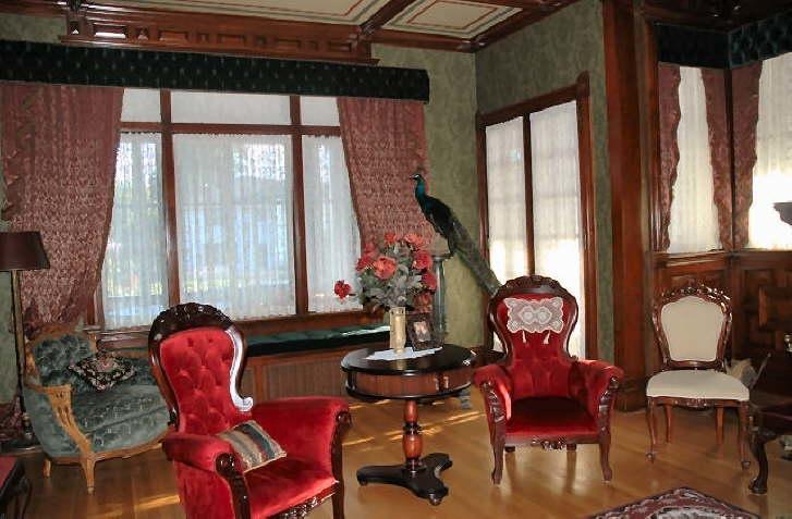 Alexander Mansion Bed & Breakfast Уинона Экстерьер фото